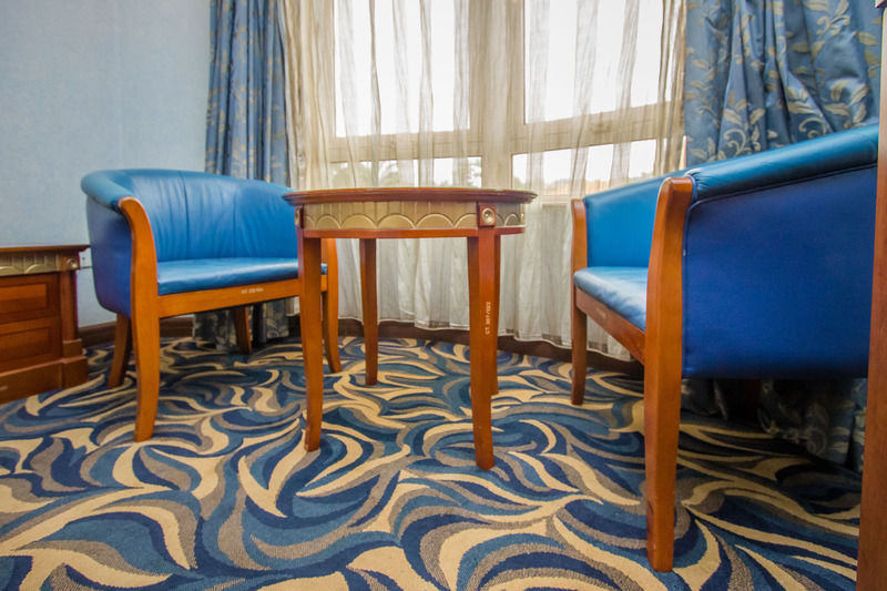City Royal Resort Hotel Kyambogo  Exteriér fotografie