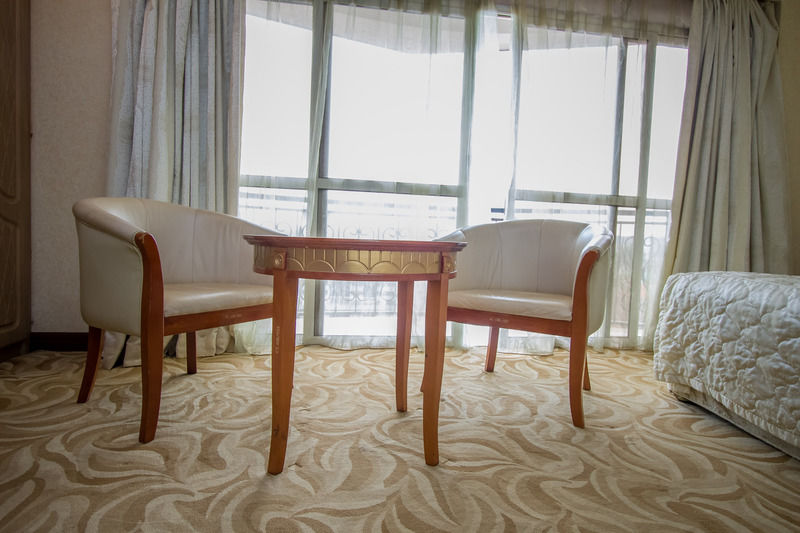 City Royal Resort Hotel Kyambogo  Exteriér fotografie